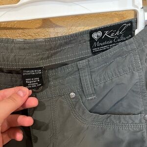 Kühl Gray Casual Capris